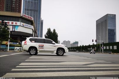 汽车芯片生态链在武汉不断取得新突破 国内新能源汽车供应链安全可控